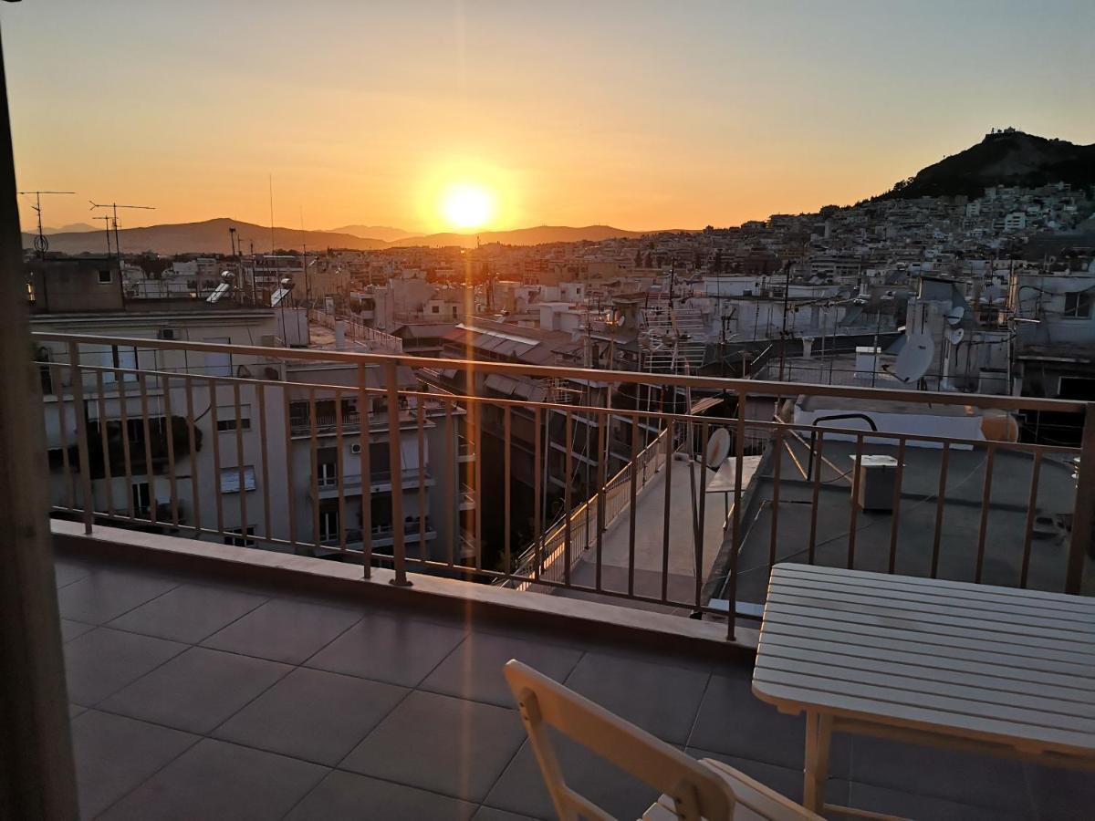 Апартаменты Athens From The Top, Cozy Studio In The City Center Экстерьер фото