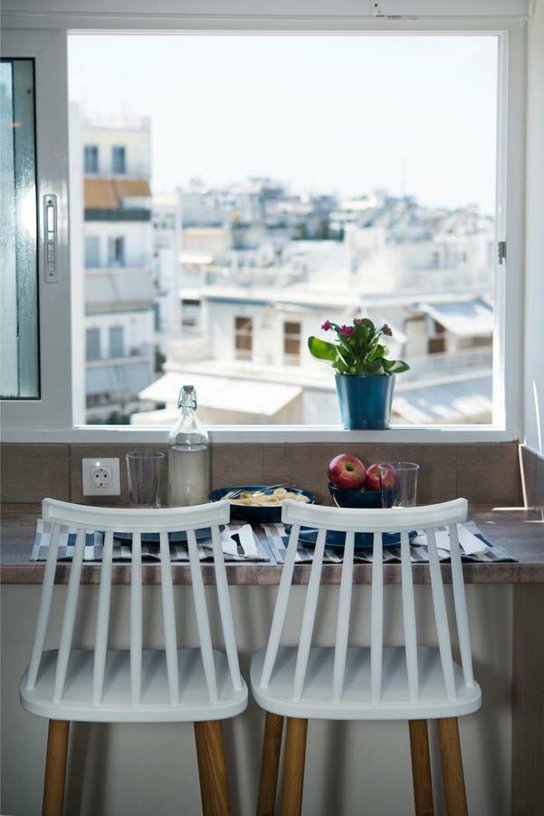 Апартаменты Athens From The Top, Cozy Studio In The City Center Экстерьер фото